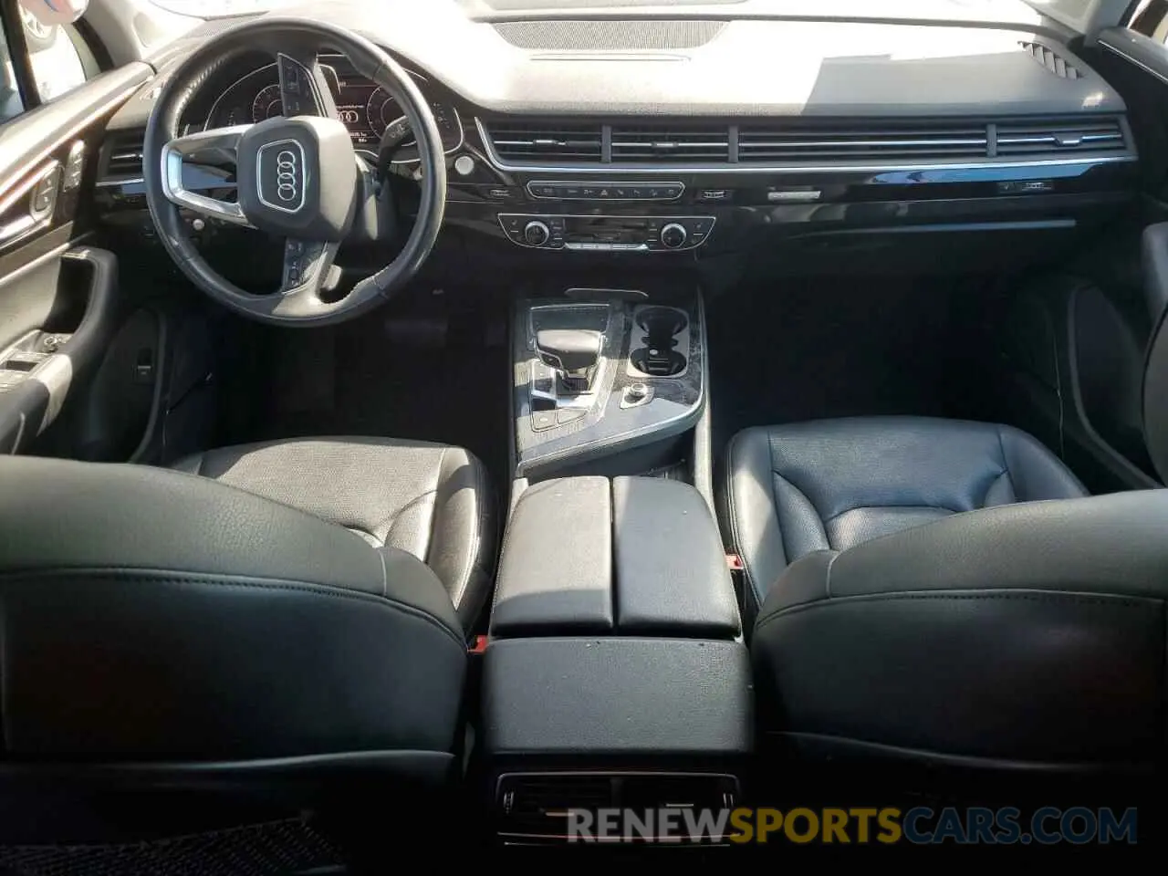 8 Photograph of a damaged car WA1VAAF73KD003364 AUDI Q7 2019