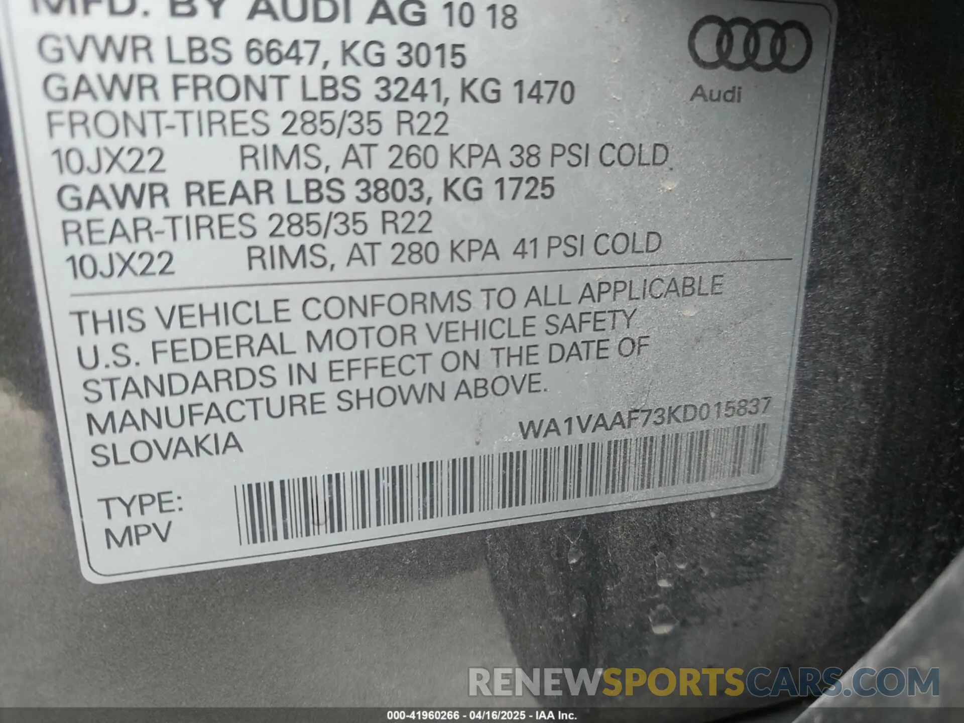 9 Photograph of a damaged car WA1VAAF73KD015837 AUDI Q7 2019