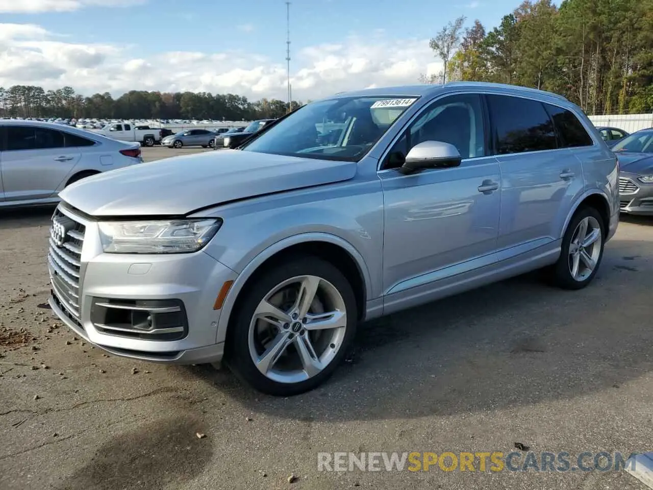 1 Photograph of a damaged car WA1VAAF74KD003938 AUDI Q7 2019