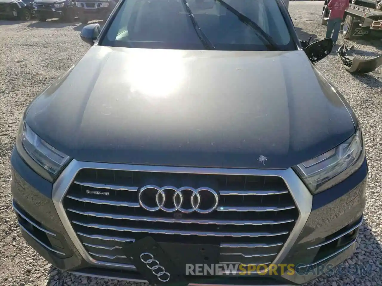 7 Photograph of a damaged car WA1VAAF74KD016415 AUDI Q7 2019