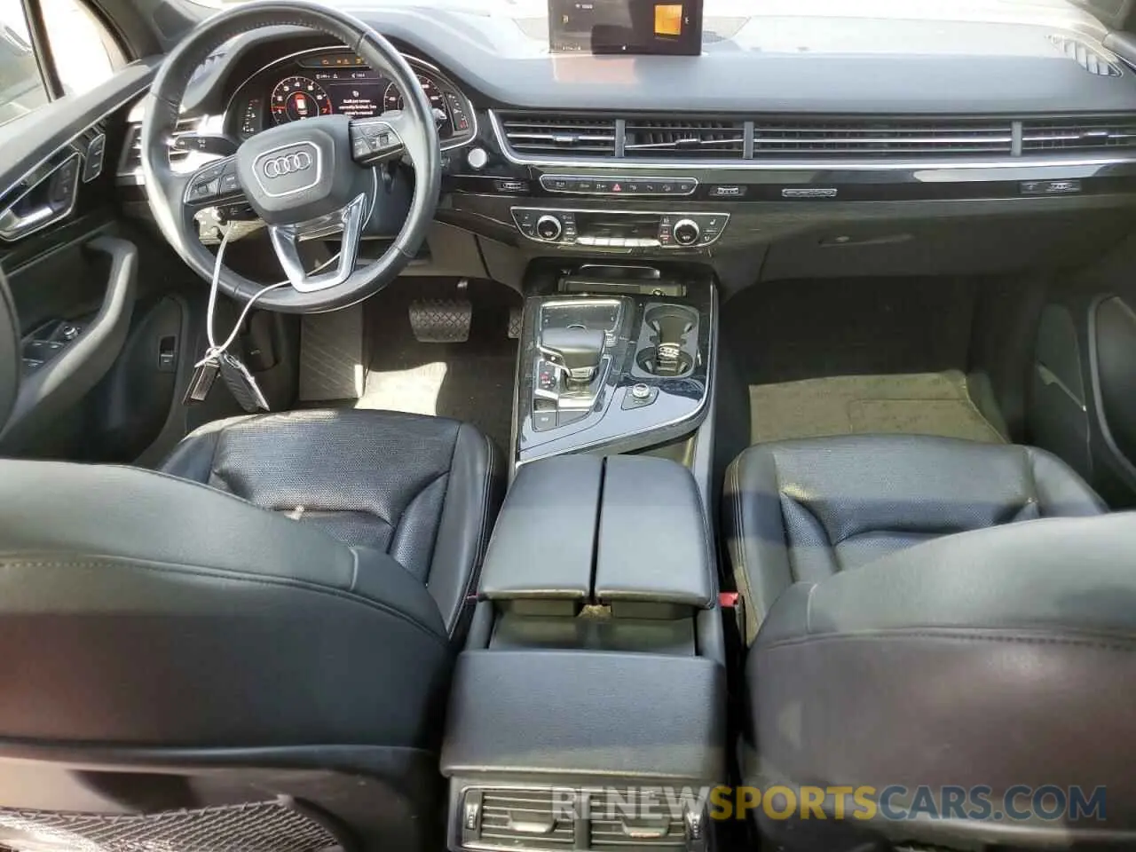 8 Photograph of a damaged car WA1VAAF74KD037247 AUDI Q7 2019