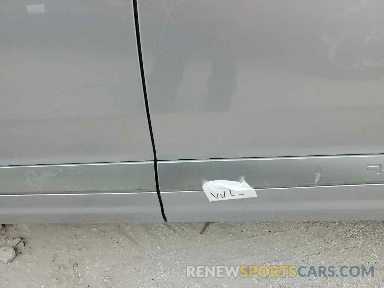 13 Photograph of a damaged car WA1VAAF75KD004953 AUDI Q7 2019