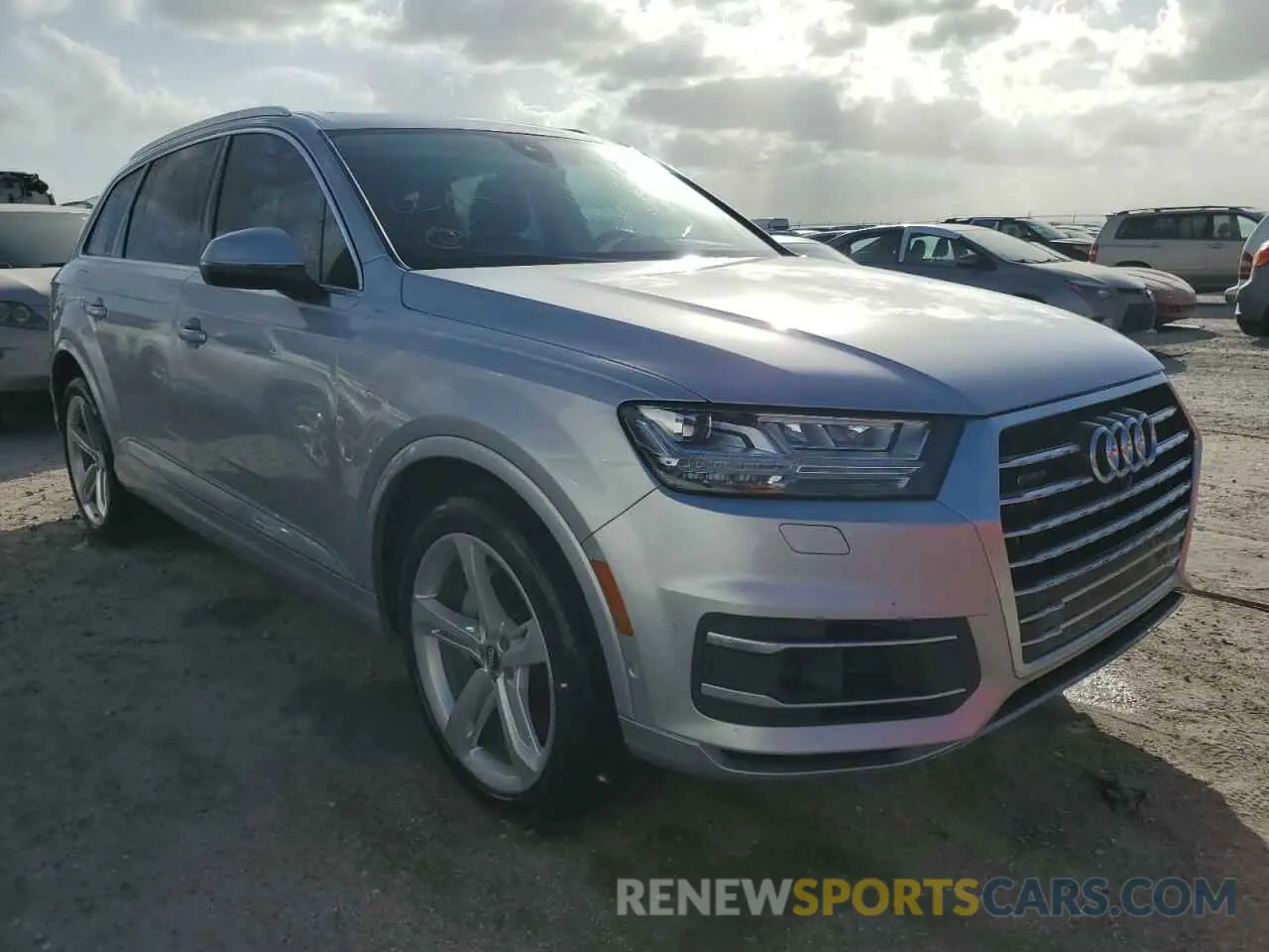 4 Photograph of a damaged car WA1VAAF75KD004953 AUDI Q7 2019