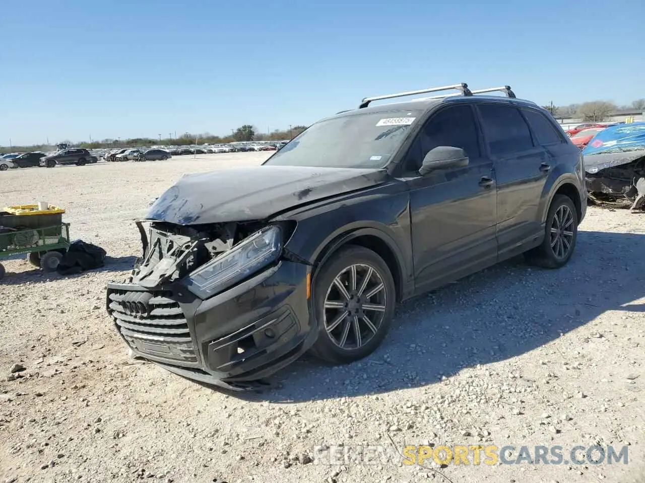 1 Photograph of a damaged car WA1VAAF75KD014138 AUDI Q7 2019