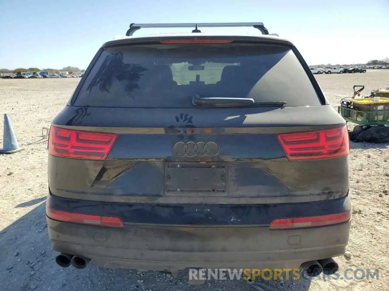 6 Photograph of a damaged car WA1VAAF75KD014138 AUDI Q7 2019