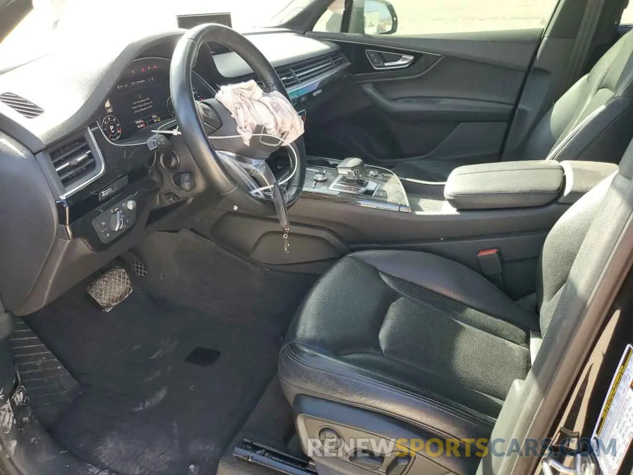 7 Photograph of a damaged car WA1VAAF75KD014138 AUDI Q7 2019
