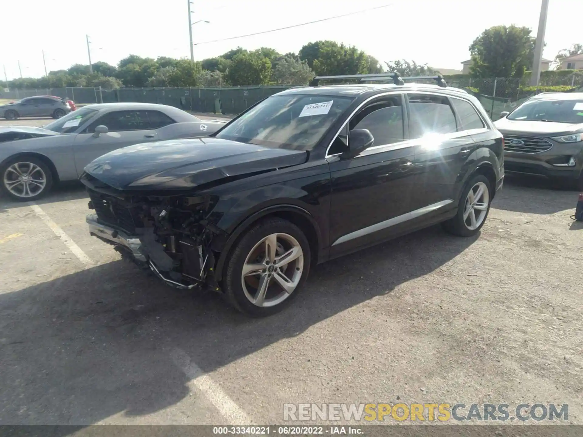 2 Photograph of a damaged car WA1VAAF75KD016827 AUDI Q7 2019