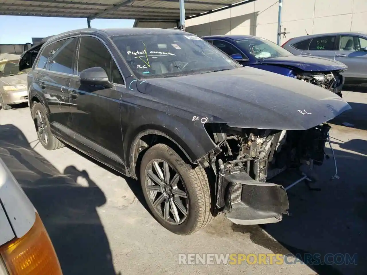 1 Photograph of a damaged car WA1VAAF76KD004489 AUDI Q7 2019