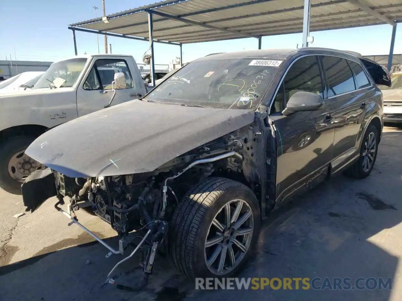 2 Photograph of a damaged car WA1VAAF76KD004489 AUDI Q7 2019