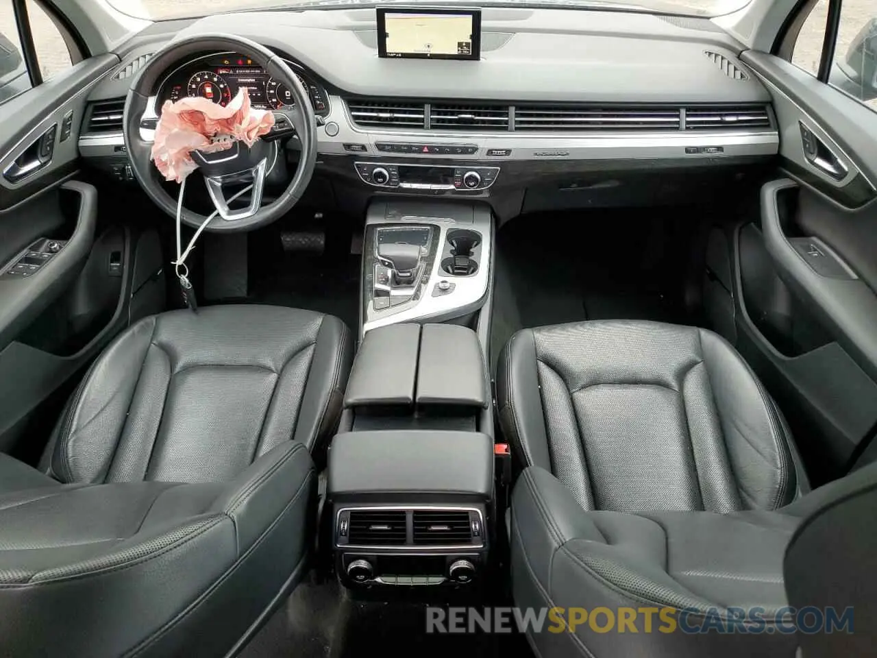 8 Photograph of a damaged car WA1VAAF76KD027853 AUDI Q7 2019