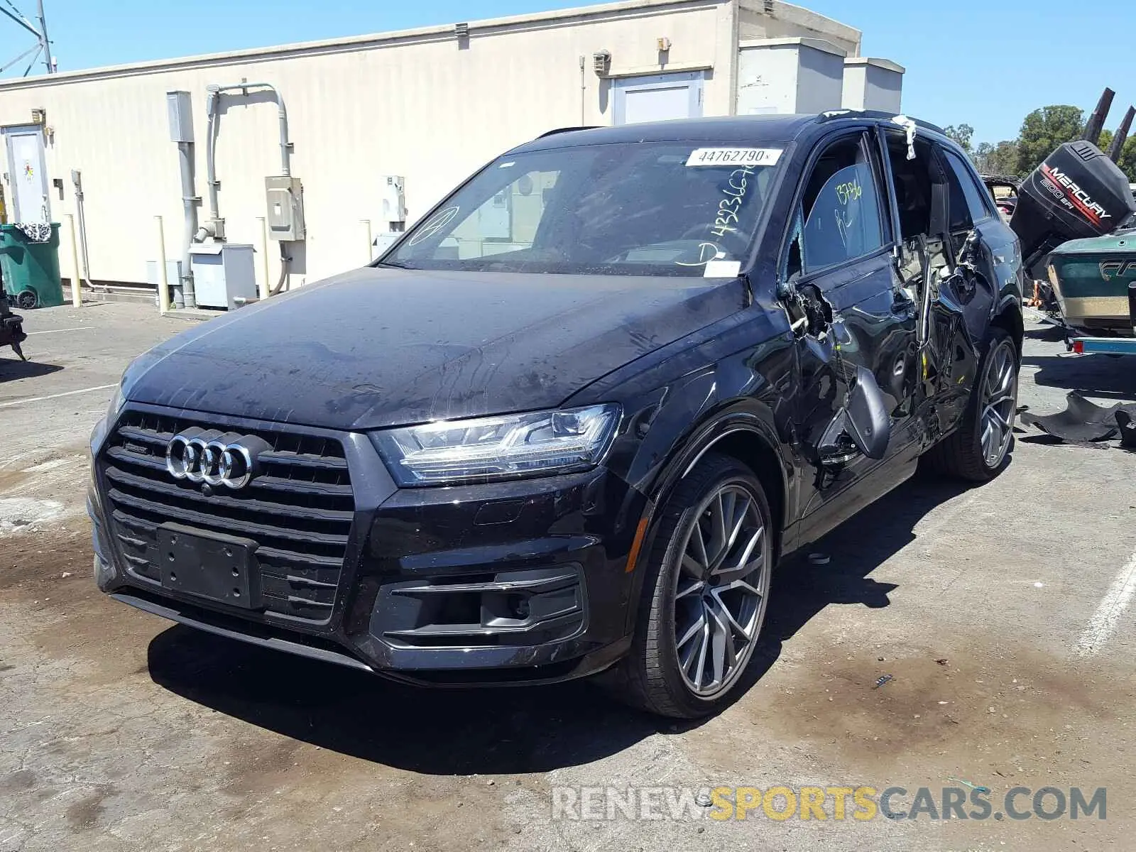 2 Photograph of a damaged car WA1VAAF76KD031756 AUDI Q7 2019