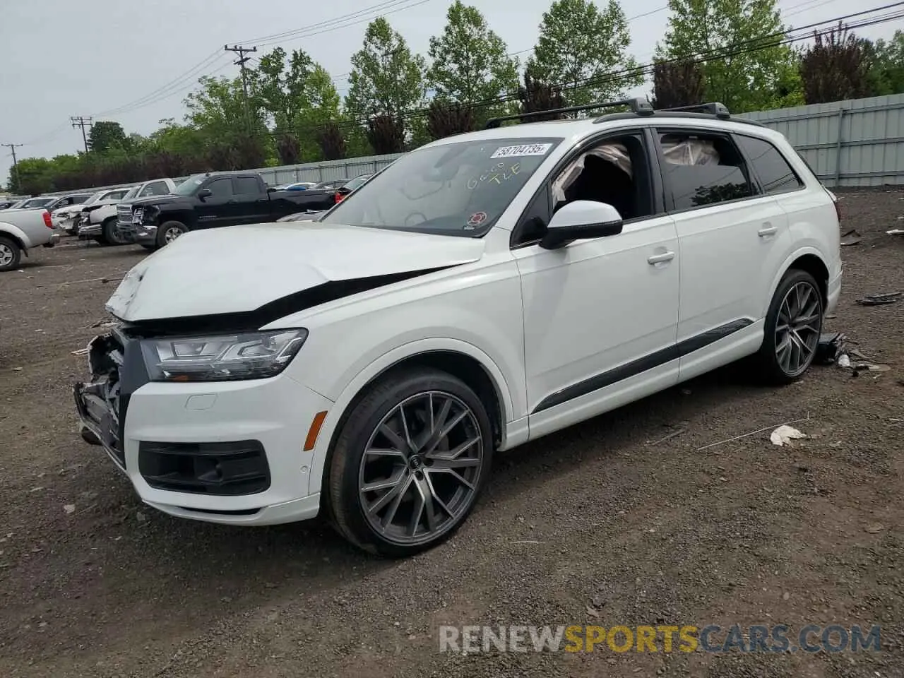 1 Photograph of a damaged car WA1VAAF76KD033457 AUDI Q7 2019