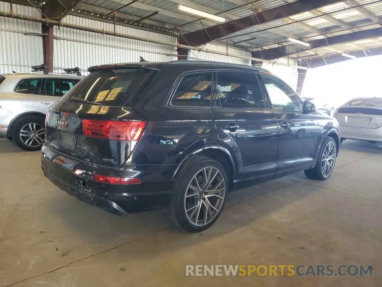 3 Photograph of a damaged car WA1VAAF76KD038075 AUDI Q7 2019