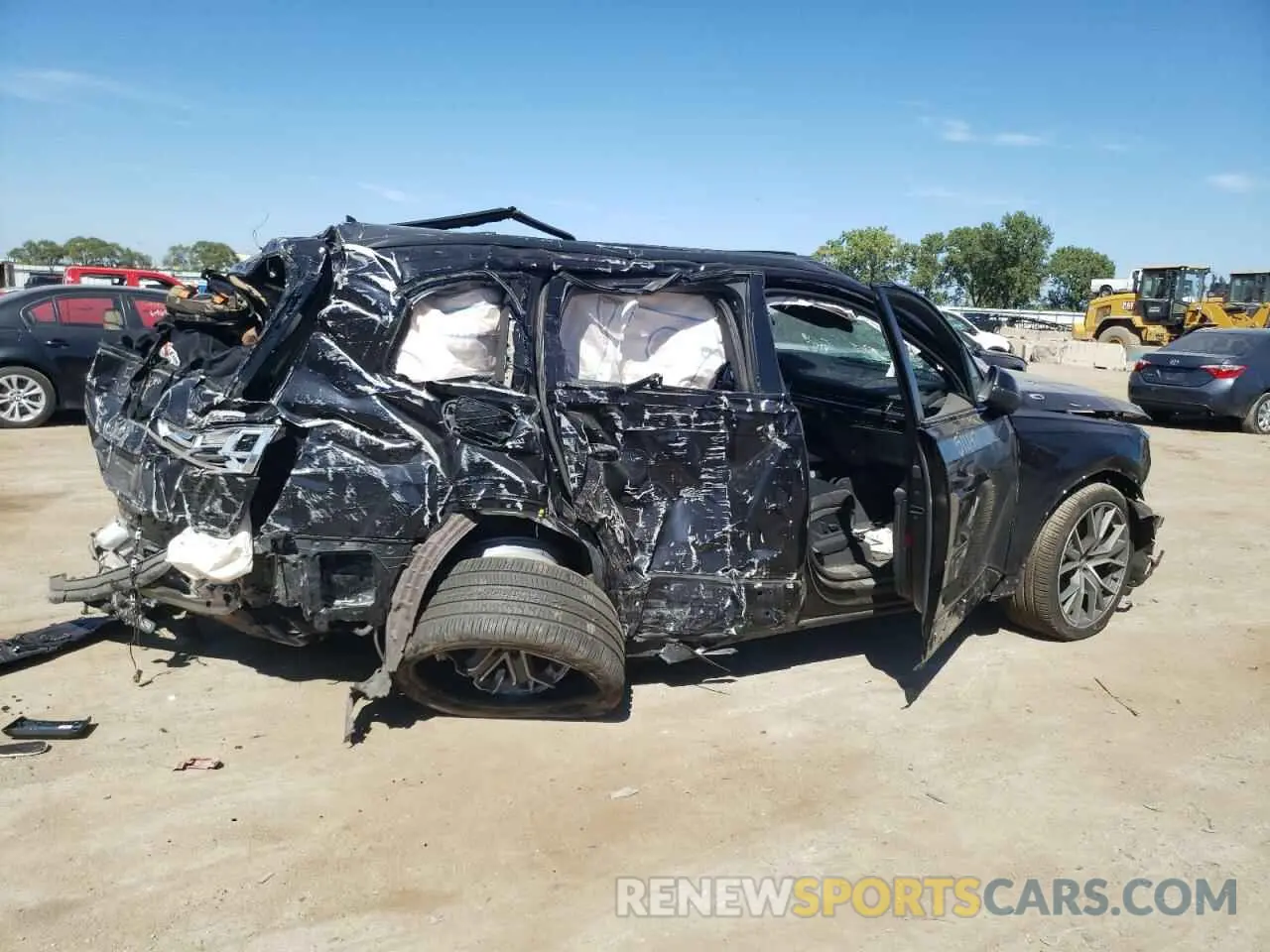 3 Photograph of a damaged car WA1VAAF77KD014836 AUDI Q7 2019