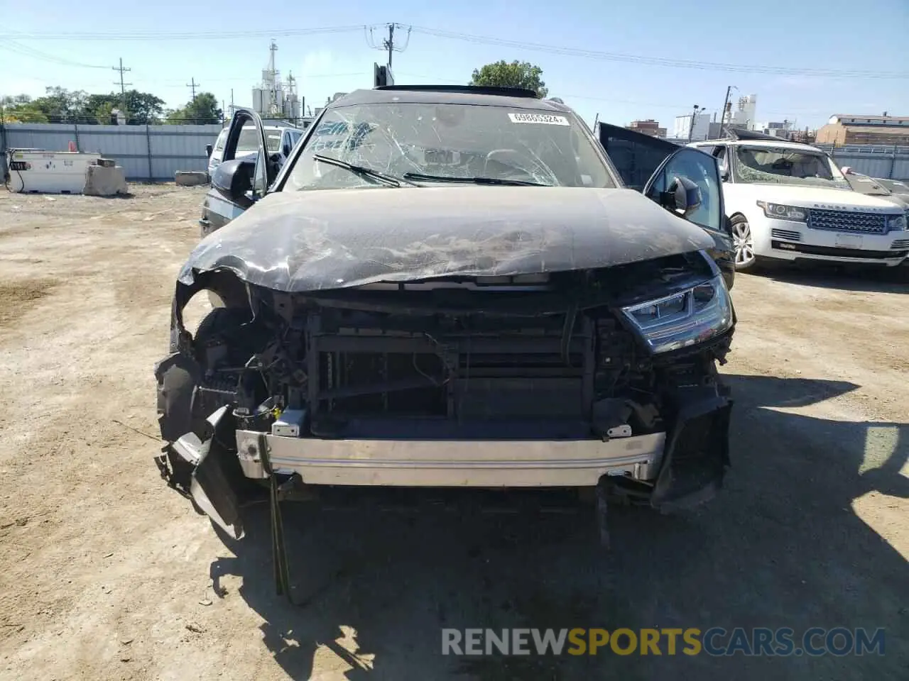 5 Photograph of a damaged car WA1VAAF77KD014836 AUDI Q7 2019