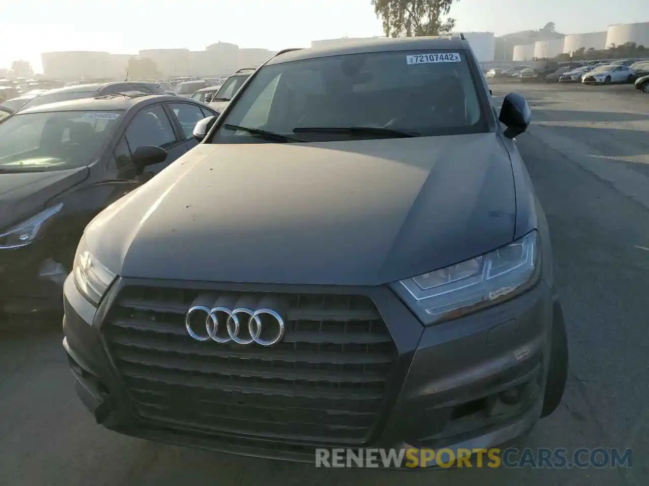 5 Photograph of a damaged car WA1VAAF77KD038151 AUDI Q7 2019