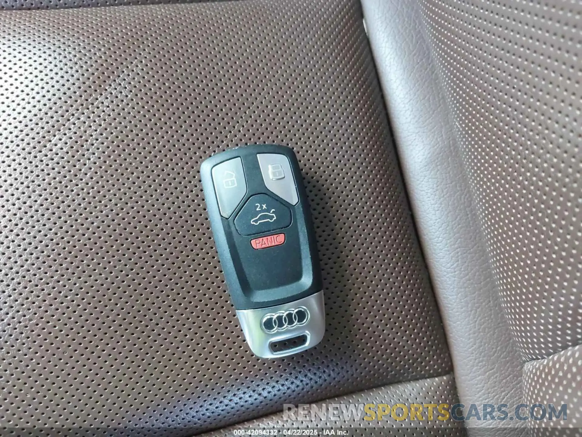 11 Photograph of a damaged car WA1VAAF77KD042653 AUDI Q7 2019