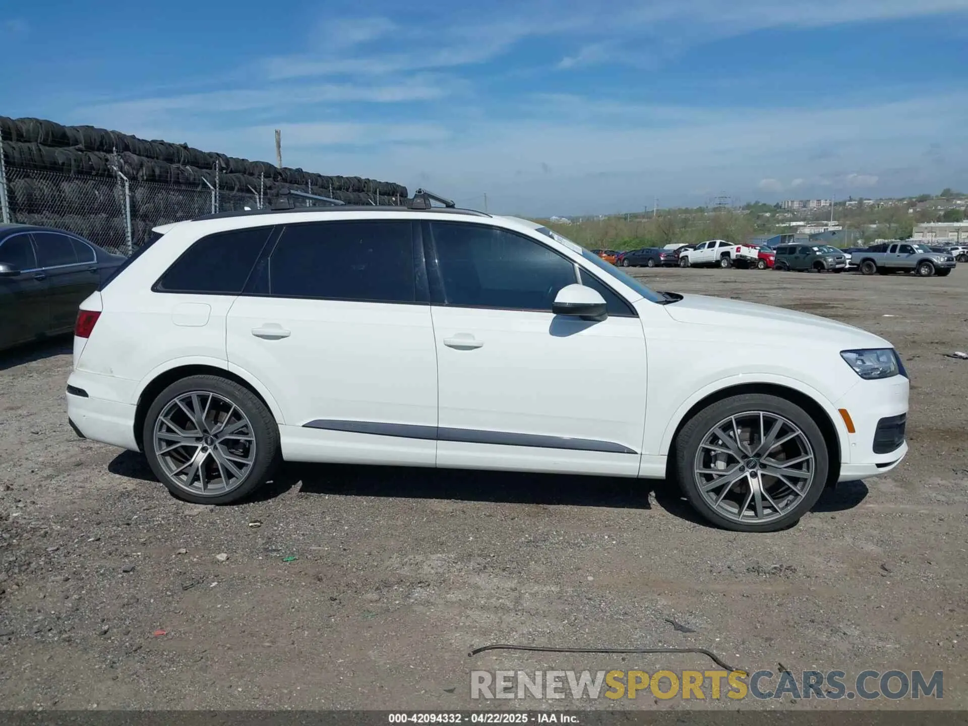13 Photograph of a damaged car WA1VAAF77KD042653 AUDI Q7 2019
