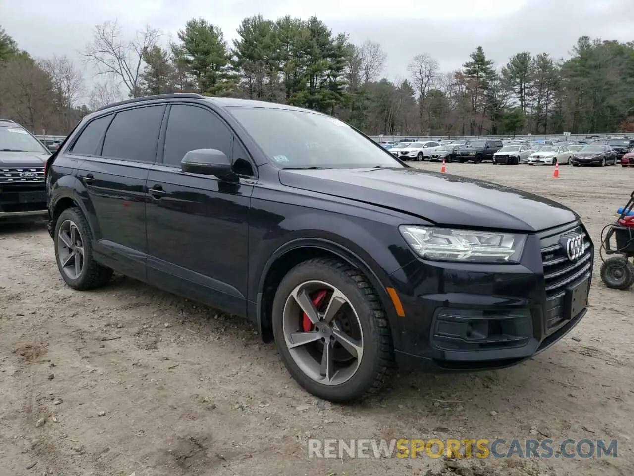 4 Photograph of a damaged car WA1VAAF77KD047609 AUDI Q7 2019