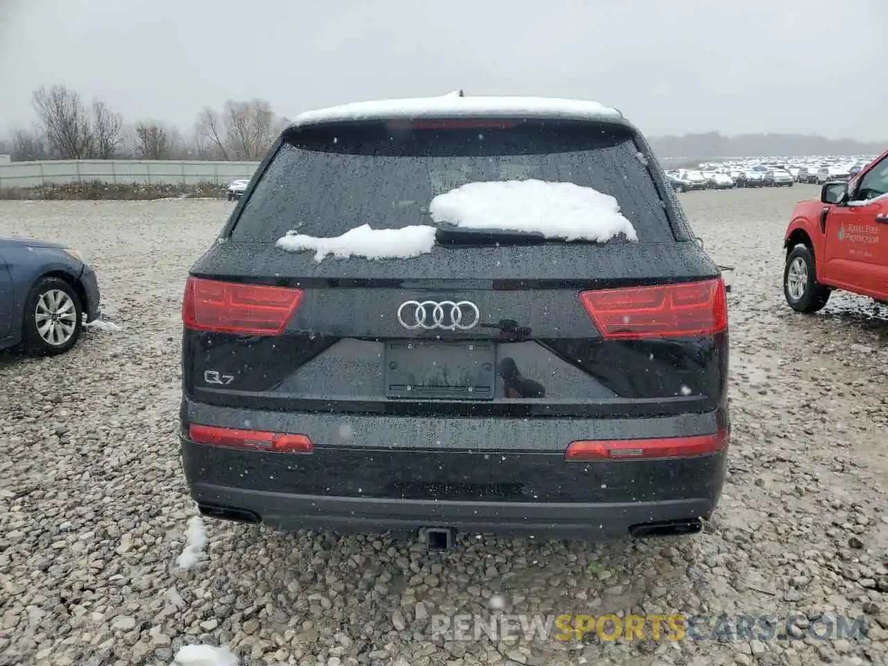 6 Photograph of a damaged car WA1VAAF78KD009077 AUDI Q7 2019