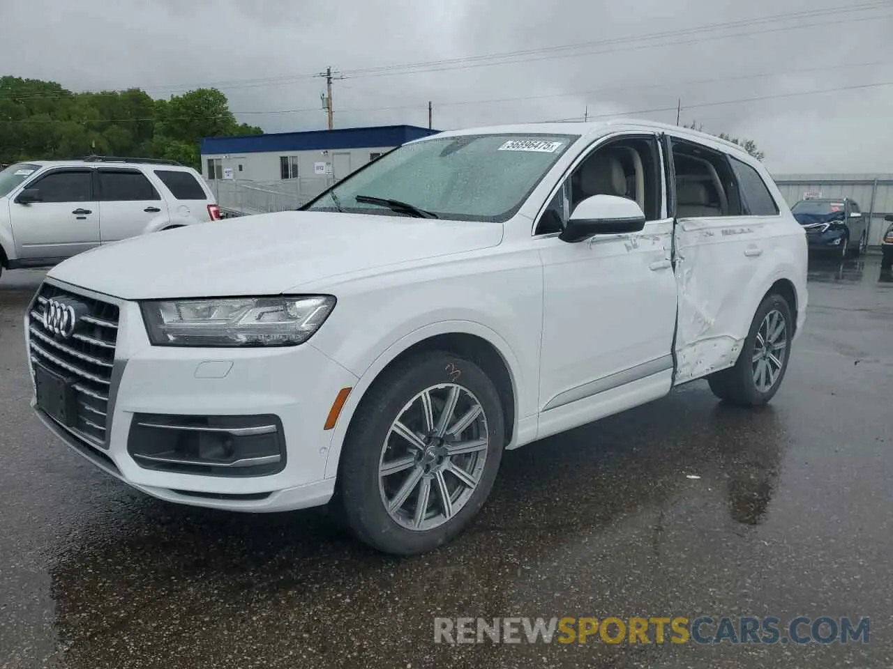 1 Photograph of a damaged car WA1VAAF78KD011315 AUDI Q7 2019