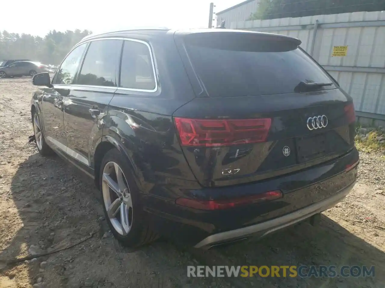 3 Photograph of a damaged car WA1VAAF78KD049238 AUDI Q7 2019