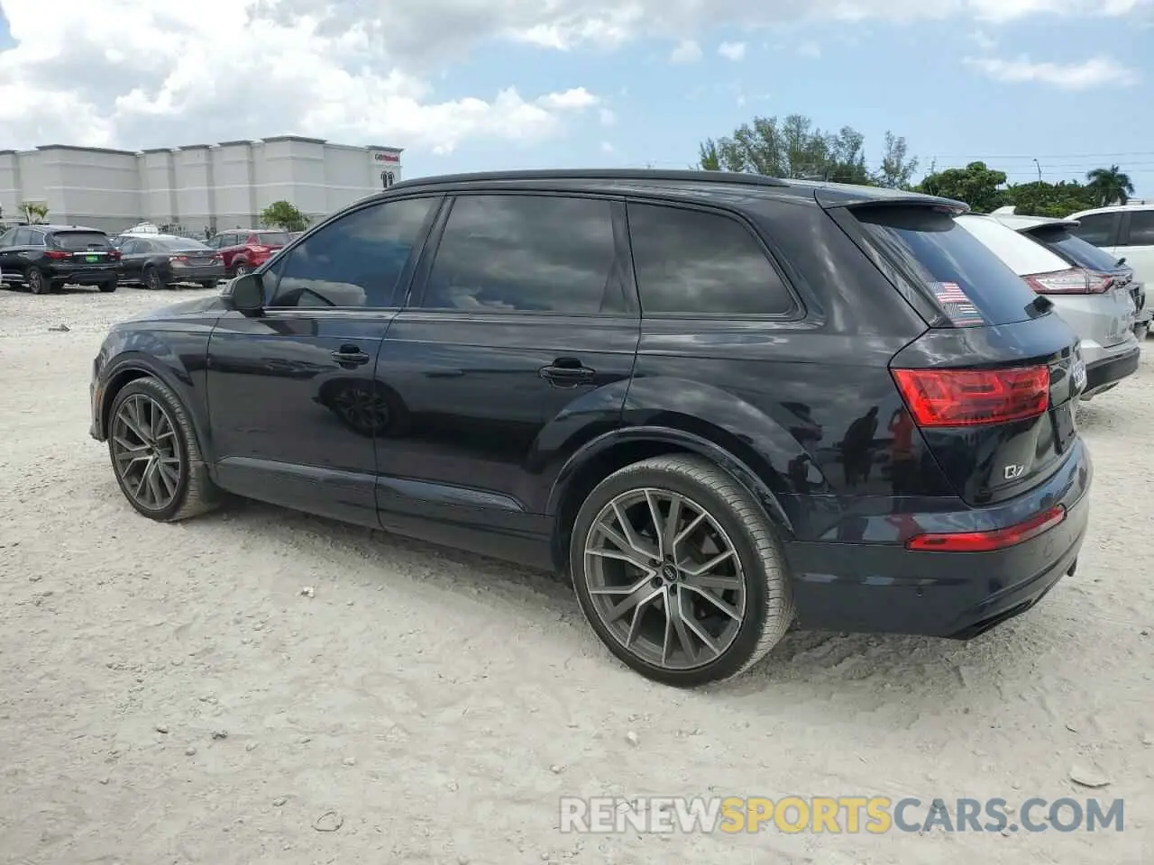 2 Photograph of a damaged car WA1VAAF79KD003515 AUDI Q7 2019