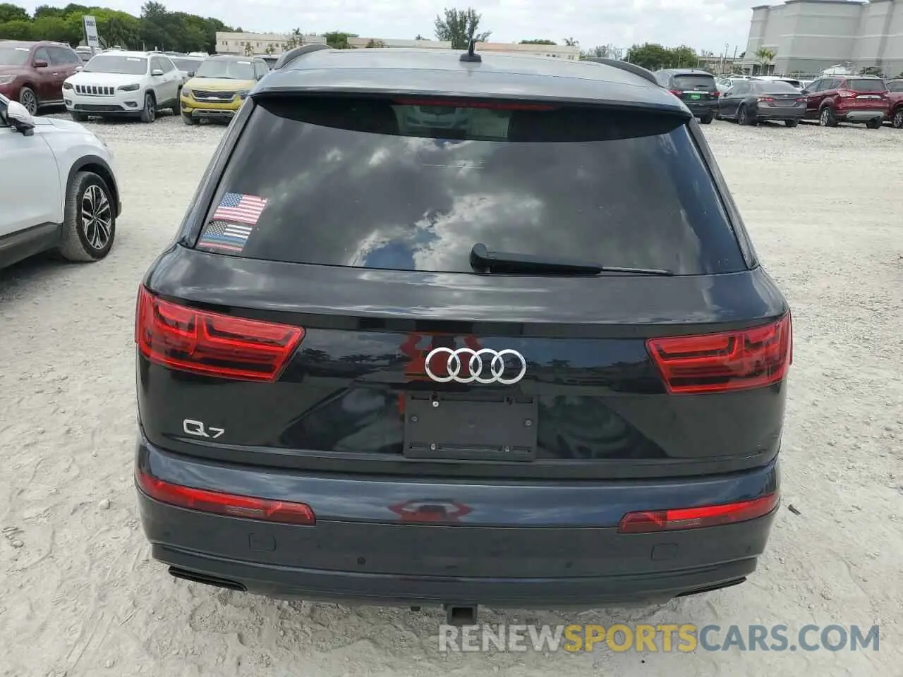 6 Photograph of a damaged car WA1VAAF79KD003515 AUDI Q7 2019