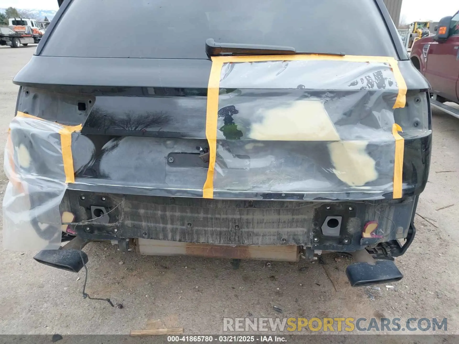 6 Photograph of a damaged car WA1VAAF79KD004597 AUDI Q7 2019