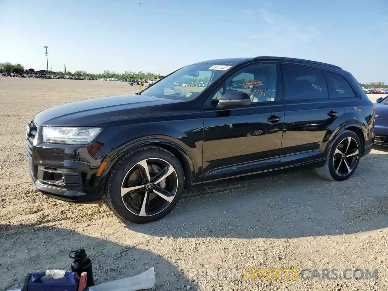 1 Photograph of a damaged car WA1VAAF79KD008035 AUDI Q7 2019