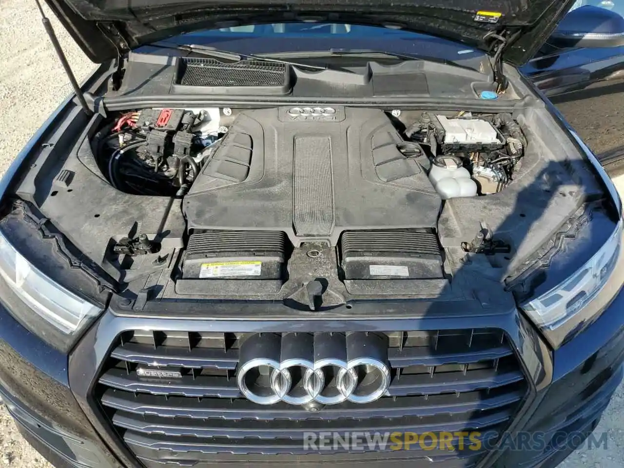 12 Photograph of a damaged car WA1VAAF79KD008035 AUDI Q7 2019