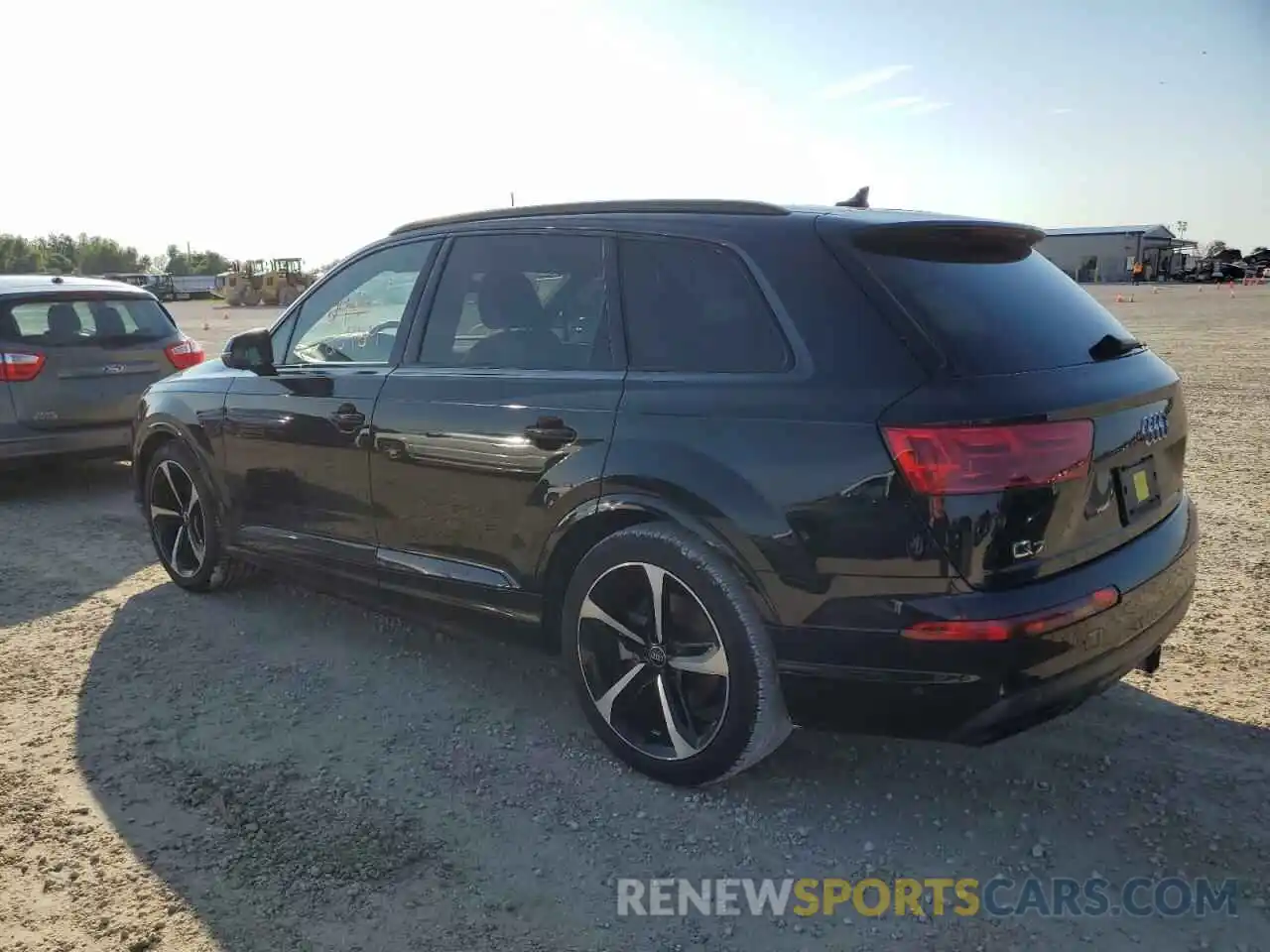 2 Photograph of a damaged car WA1VAAF79KD008035 AUDI Q7 2019