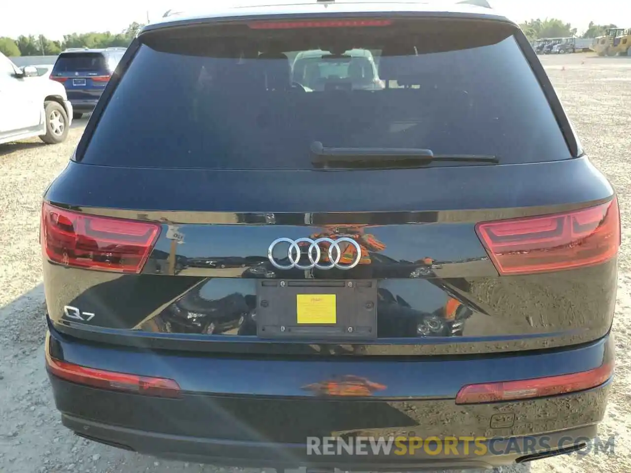 6 Photograph of a damaged car WA1VAAF79KD008035 AUDI Q7 2019