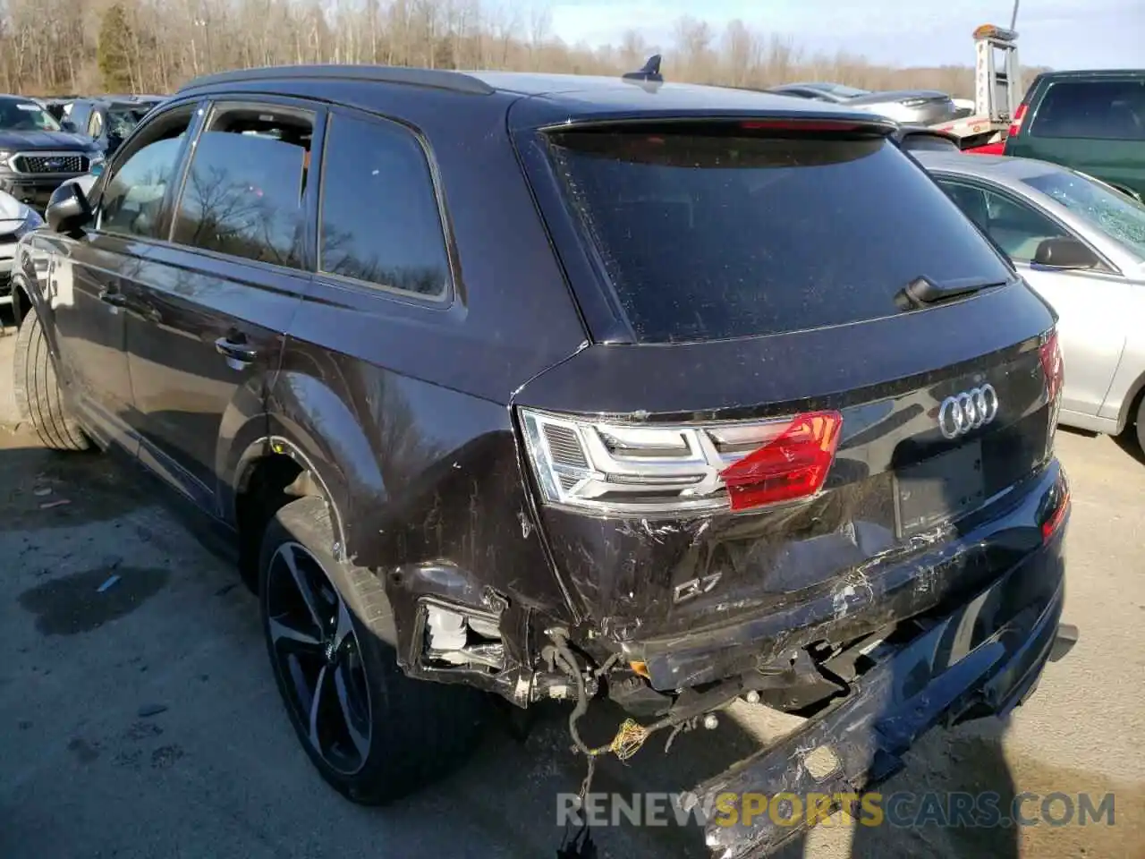 3 Photograph of a damaged car WA1VAAF79KD025899 AUDI Q7 2019