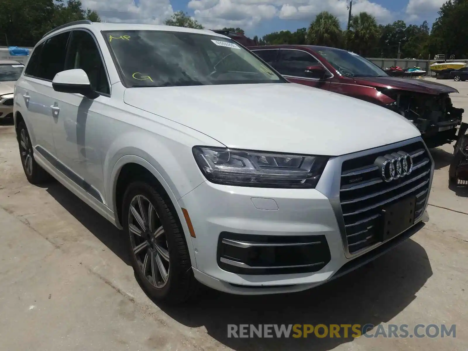 1 Photograph of a damaged car WA1VAAF7XKD006004 AUDI Q7 2019