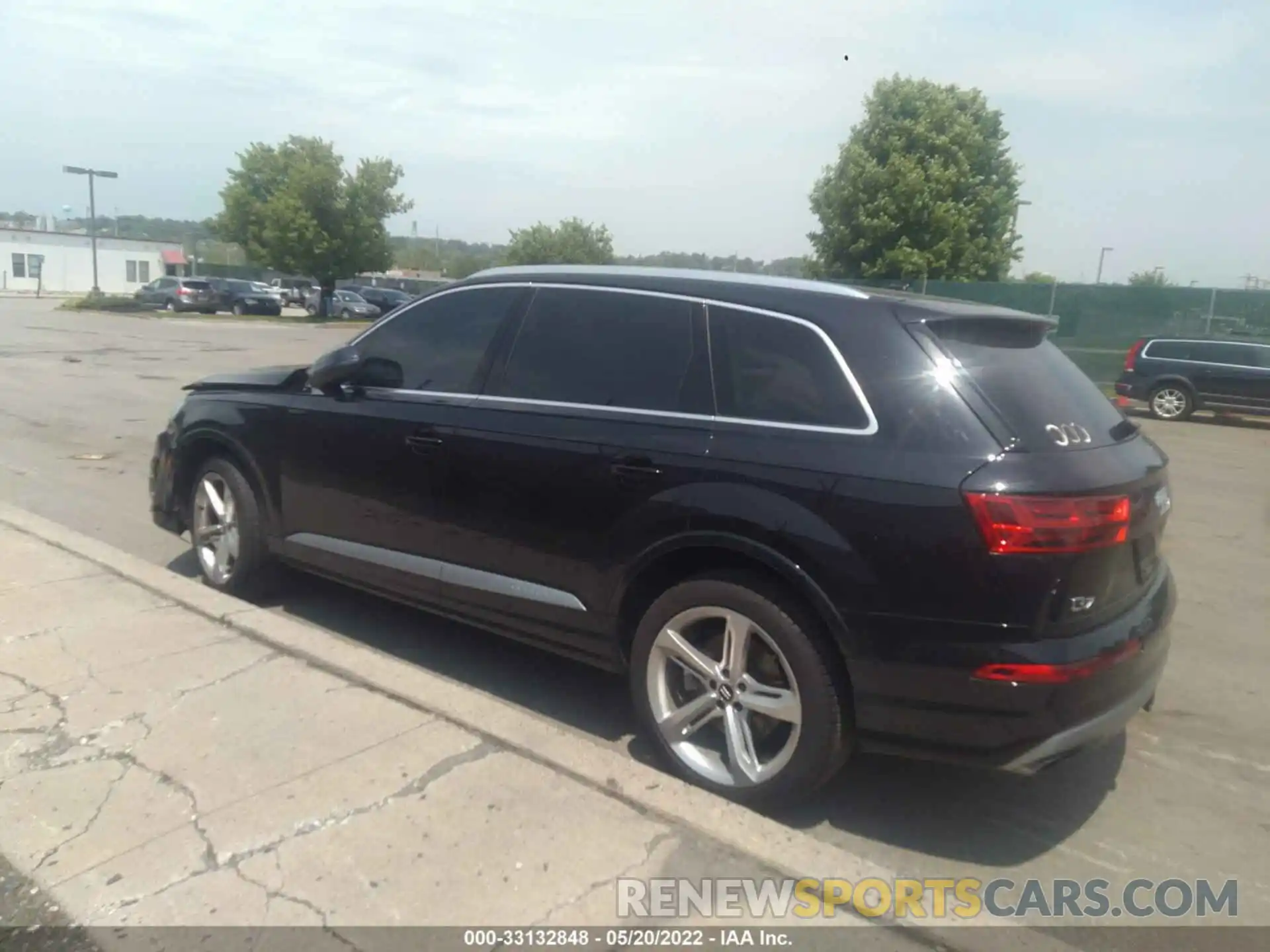 3 Photograph of a damaged car WA1VAAF7XKD023174 AUDI Q7 2019