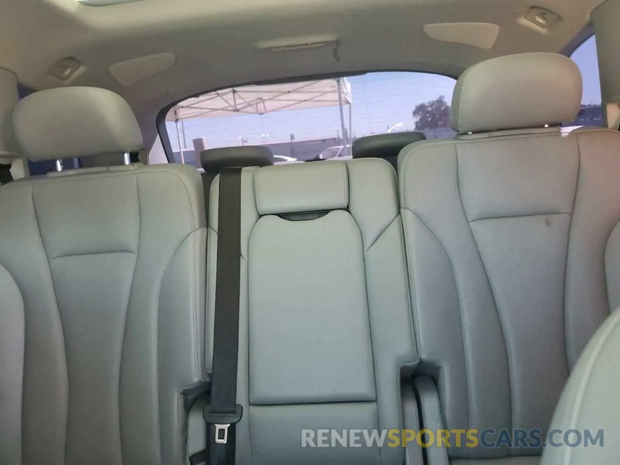 10 Photograph of a damaged car WA1VAAF7XKD035079 AUDI Q7 2019