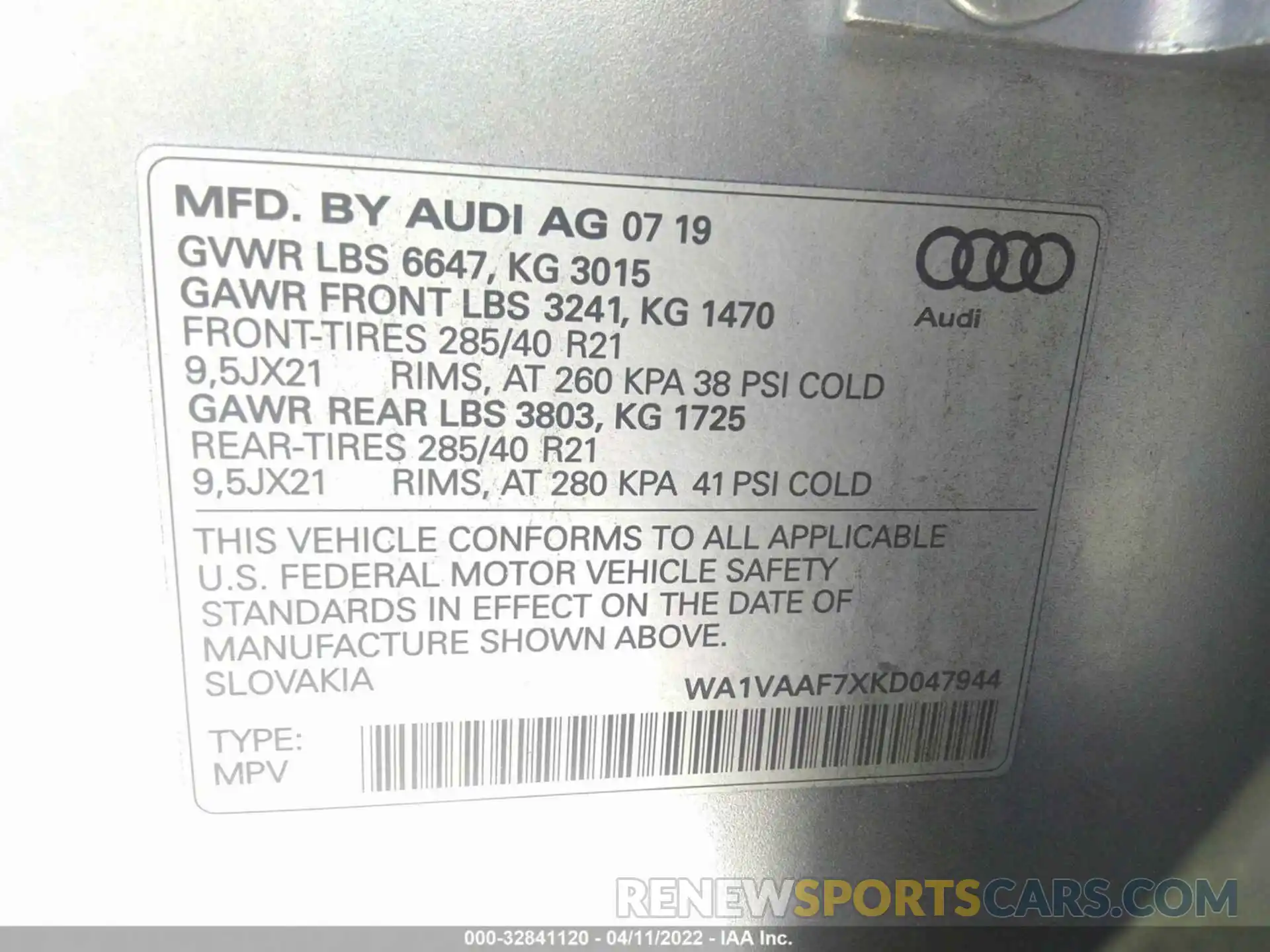 9 Photograph of a damaged car WA1VAAF7XKD047944 AUDI Q7 2019