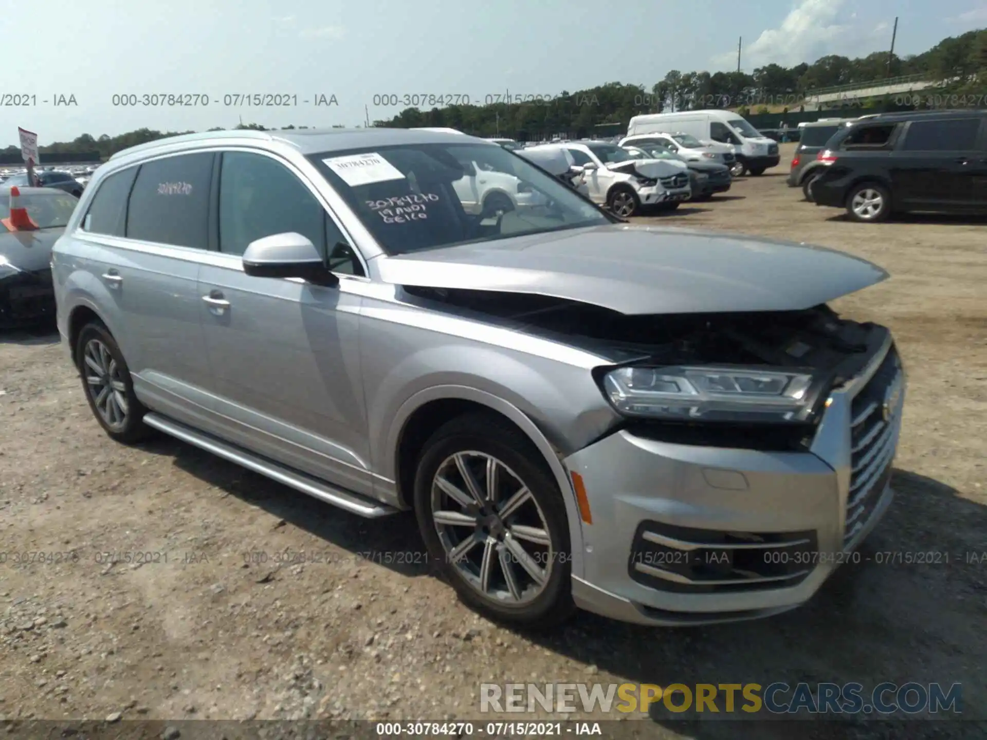 1 Photograph of a damaged car WA1VABF71KD005216 AUDI Q7 2019