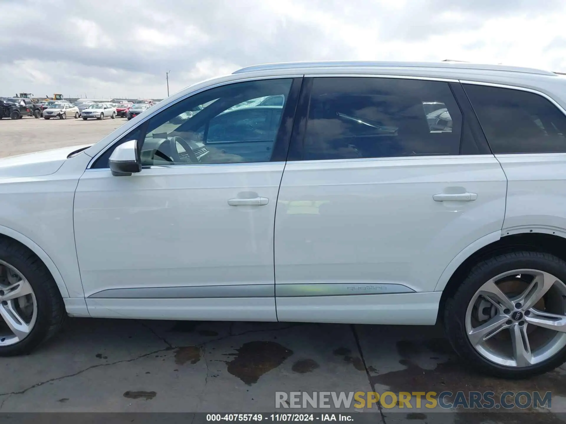 15 Photograph of a damaged car WA1VABF72KD024504 AUDI Q7 2019