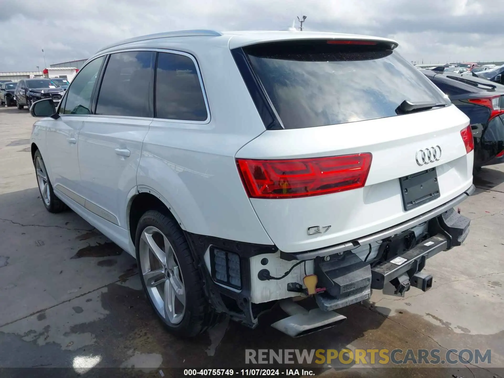 3 Photograph of a damaged car WA1VABF72KD024504 AUDI Q7 2019