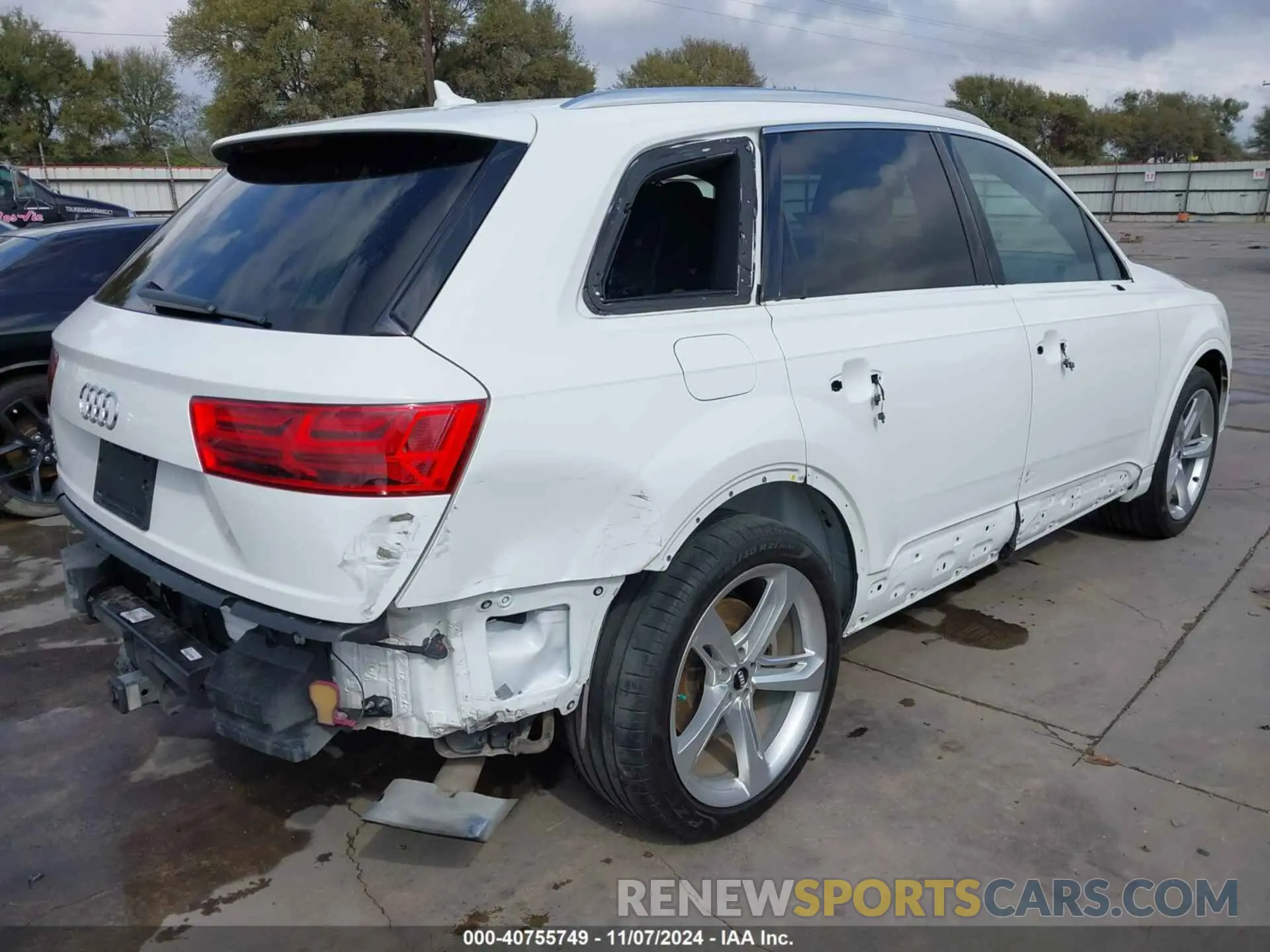 6 Photograph of a damaged car WA1VABF72KD024504 AUDI Q7 2019