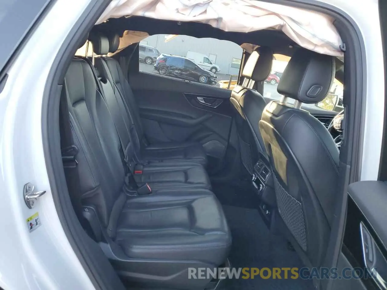 11 Photograph of a damaged car WA1VABF73KD025984 AUDI Q7 2019