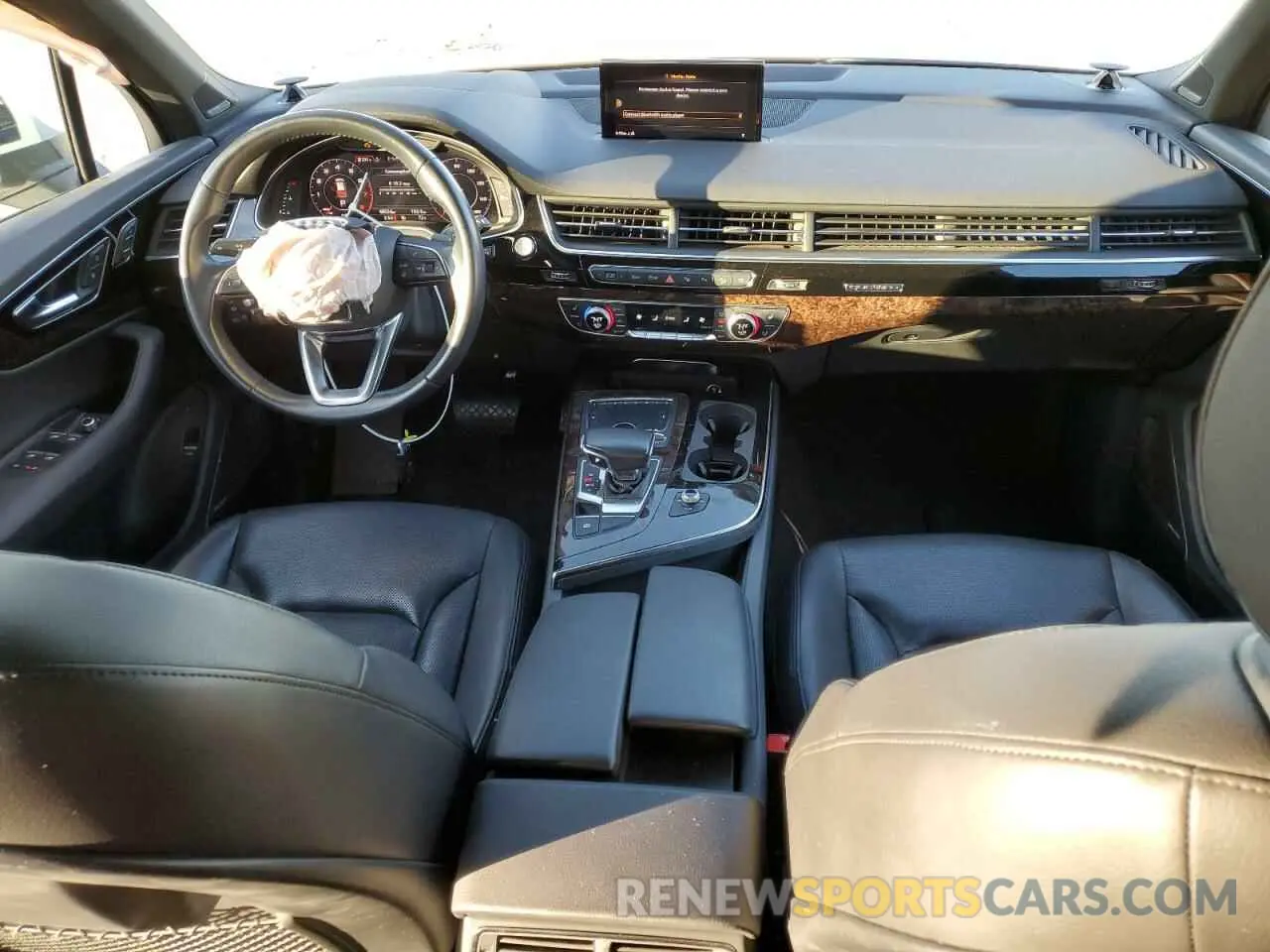 8 Photograph of a damaged car WA1VABF73KD025984 AUDI Q7 2019