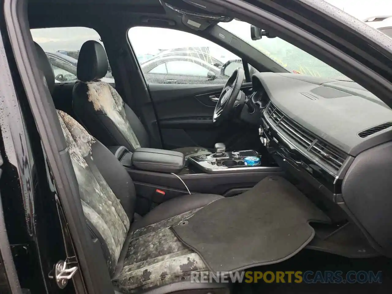 5 Photograph of a damaged car WA1VABF76KD007138 AUDI Q7 2019