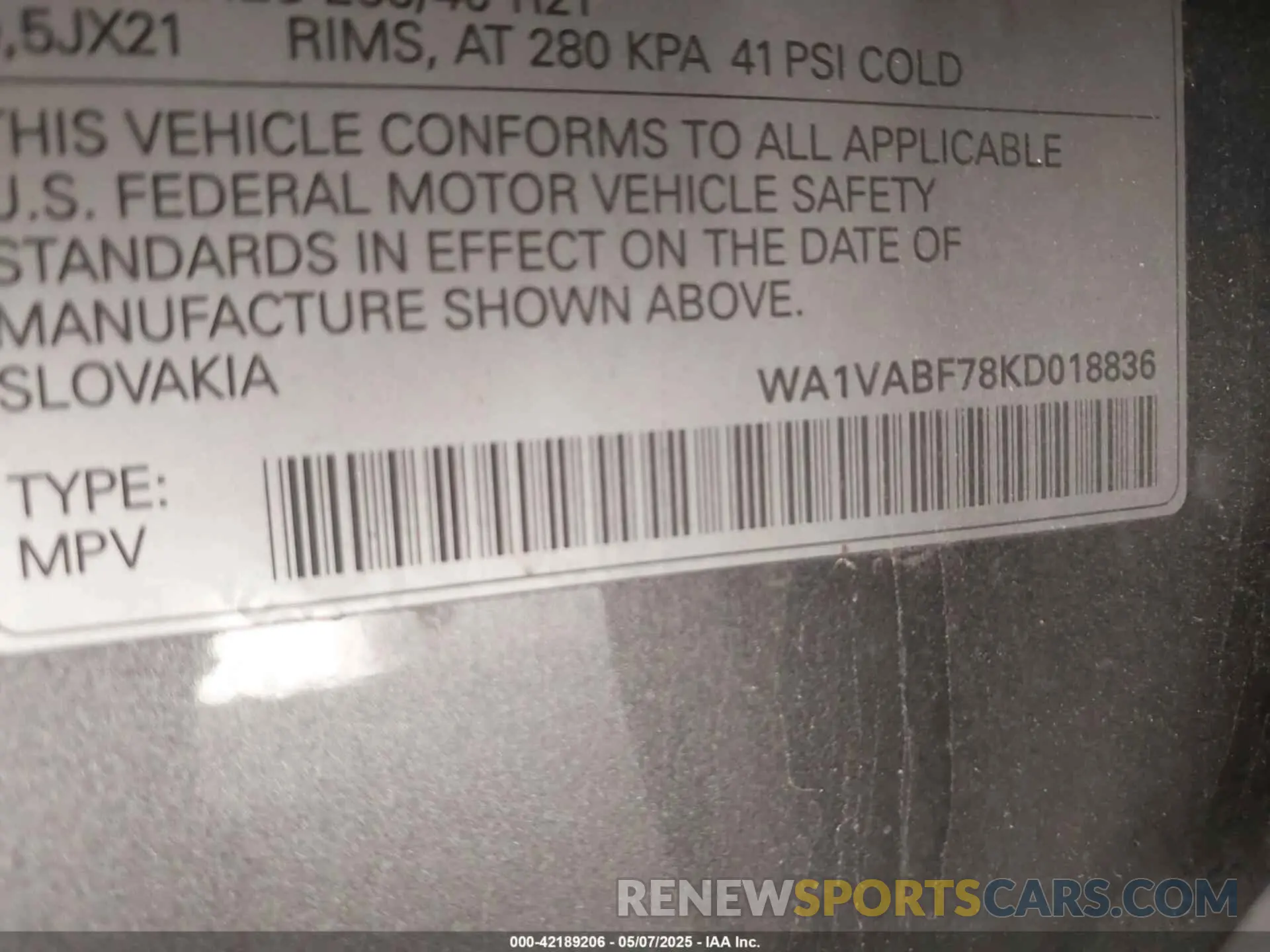 9 Photograph of a damaged car WA1VABF78KD018836 AUDI Q7 2019