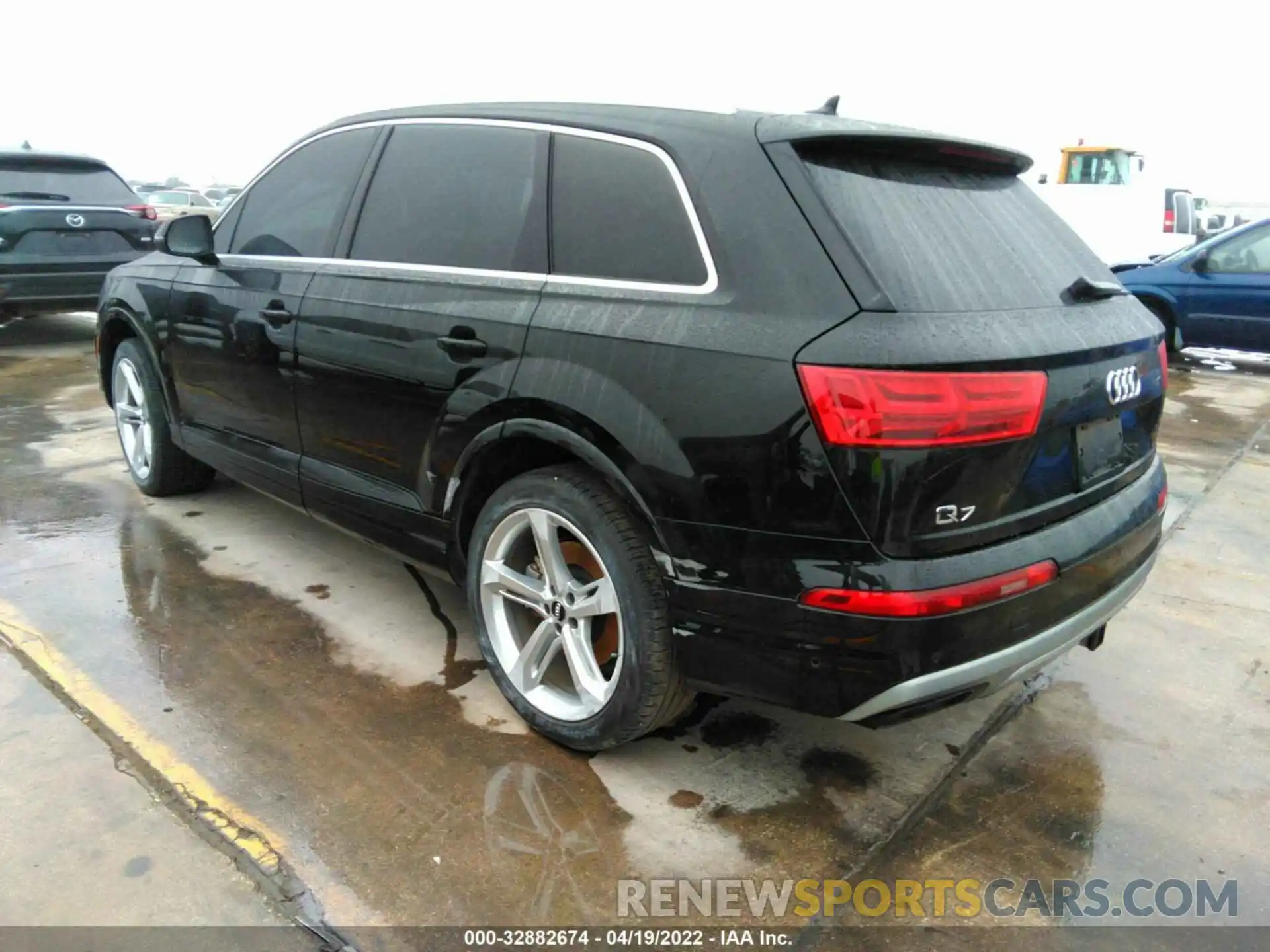 3 Photograph of a damaged car WA1VABF7XKD013265 AUDI Q7 2019