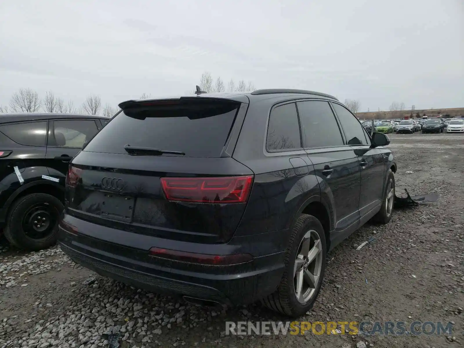 4 Photograph of a damaged car WA1WAAF73KD009590 AUDI Q7 2019