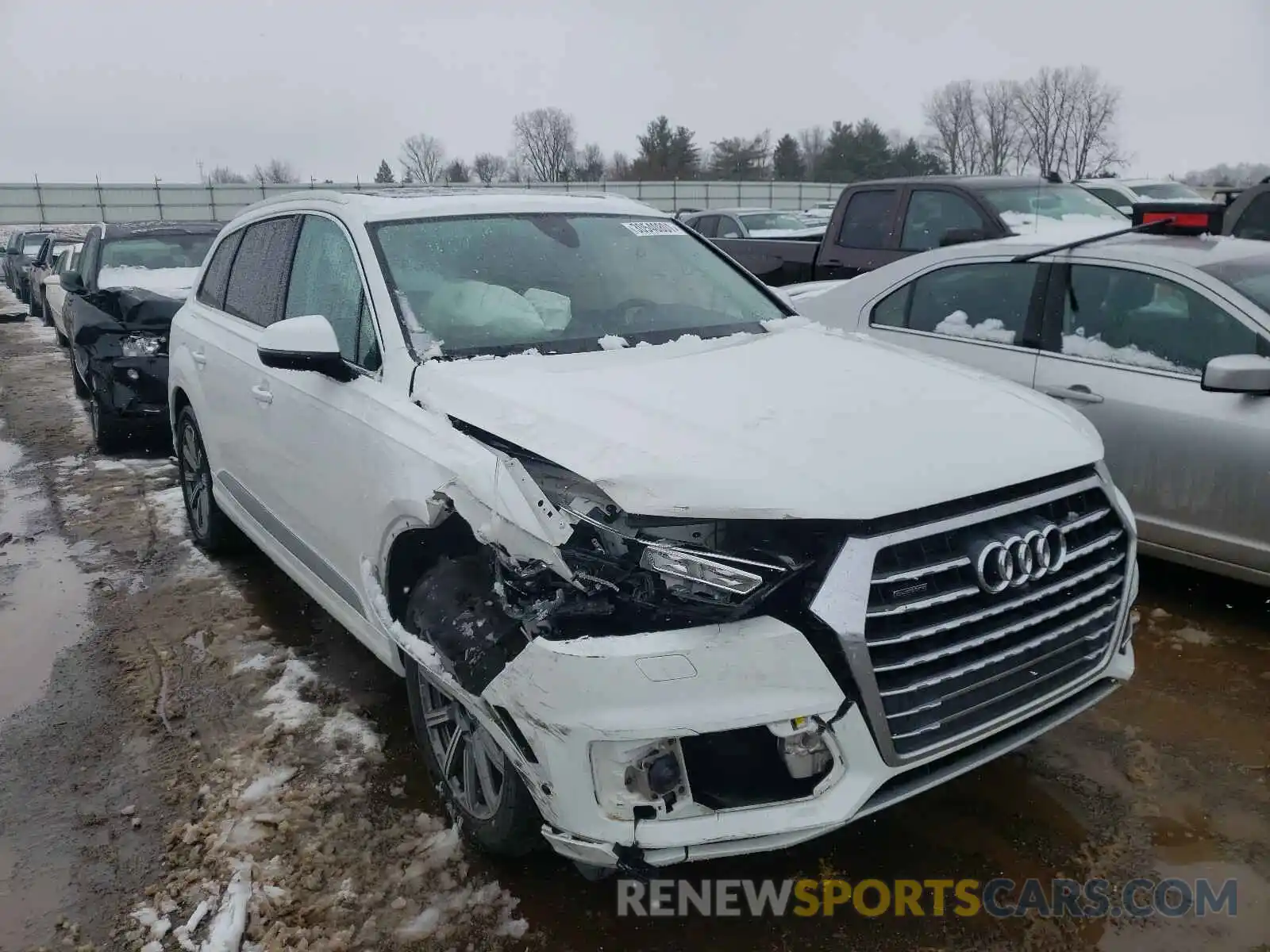 1 Photograph of a damaged car WAULABF70KD008468 AUDI Q7 2019