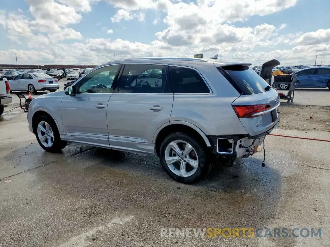 2 Photograph of a damaged car WA1AJAF74LD008623 AUDI Q7 2020